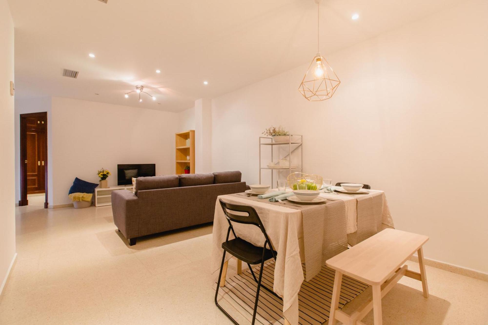 Apartamento El Patio De Canovas Кадис Экстерьер фото