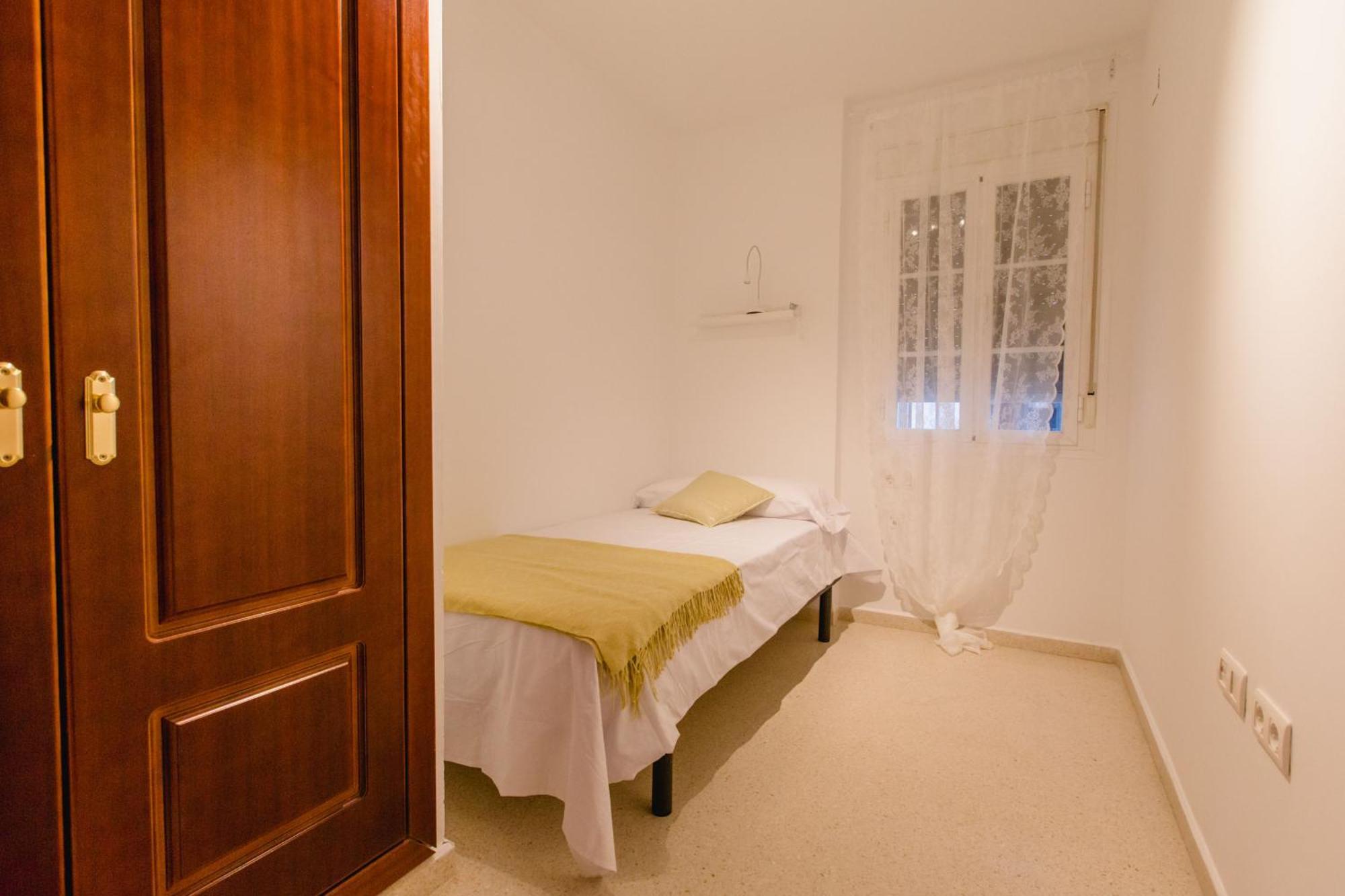 Apartamento El Patio De Canovas Кадис Экстерьер фото